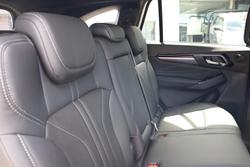 2026 Isuzu MU-X LS-T
