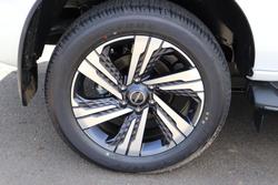 2026 Isuzu MU-X LS-T