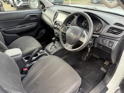 2023 Mitsubishi Triton GLX