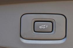 2024 Isuzu MU-X LS-T