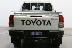 2024 Toyota Hilux SR