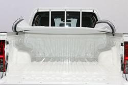 2024 Toyota Hilux SR