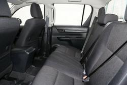2024 Toyota Hilux SR