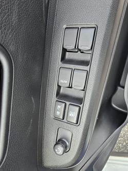 2024 Suzuki Ignis GLX MF Series II Pure White