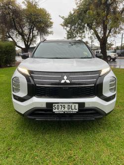 2025 Mitsubishi Outlander LS ZM MY25 AWD White Diamond