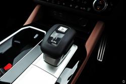 2025 Mitsubishi Outlander Exceed Tourer ZM MY25 AWD White Diamond with Black Mica Roof