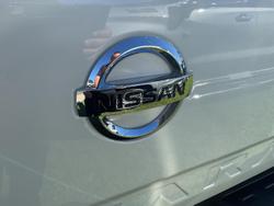 2025 Nissan Navara ST-X