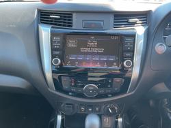 2025 Nissan Navara ST-X