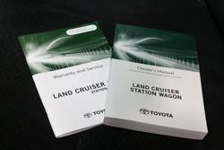 2024 Toyota Landcruiser GXL