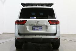 2024 Toyota Landcruiser GXL