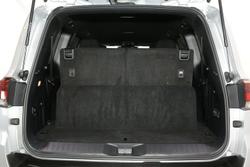 2024 Toyota Landcruiser GXL