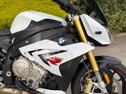 2016 BMW Motorrad S 1000 R White