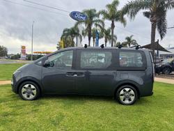 2024 Hyundai STARIA