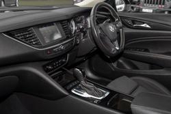 2019 Holden Commodore RS