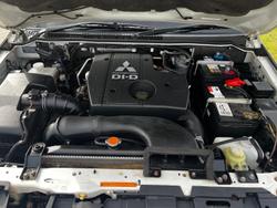2010 Mitsubishi Pajero GLX