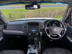 2010 Mitsubishi Pajero GLX