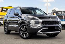 2025 Mitsubishi Outlander LS