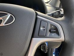 2016 Hyundai Accent Active