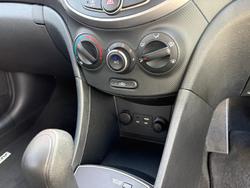 2016 Hyundai Accent Active