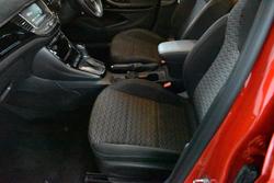 2018 Holden Astra R