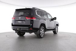 2022 Toyota Landcruiser VX