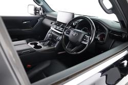 2022 Toyota Landcruiser VX