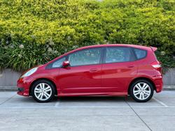 2012 Honda Jazz Vibe-S GE MY12 Milano Red