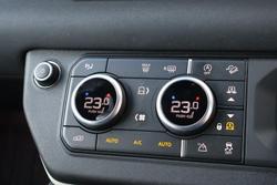 2023 Land Rover Defender 110 D300 SE