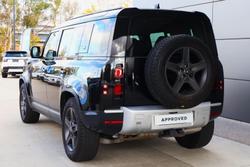 2023 Land Rover Defender 110 D300 SE