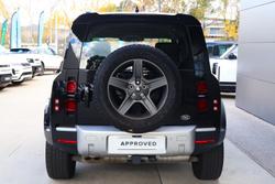 2023 Land Rover Defender 110 D300 SE