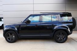 2023 Land Rover Defender 110 D300 SE