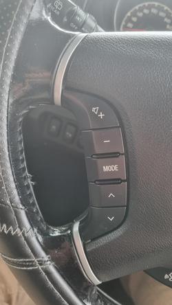 2014 Mitsubishi Pajero VR-X