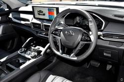 2025 LDV D90 Executive