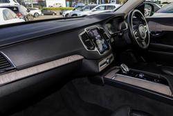 2023 Volvo XC90 Ultimate B6 Dark