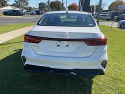 2024 Kia Cerato S