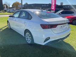 2024 Kia Cerato S
