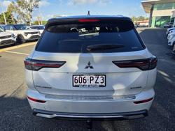 2025 Mitsubishi Outlander Exceed Tourer