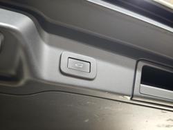 2022 Land Rover Range Rover Evoque PHEV R-Dynamic HSE