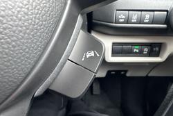 2026 Suzuki Swift Hybrid UZ Pure White (ZVR)
