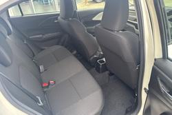 2026 Suzuki Swift Hybrid UZ Pure White (ZVR)