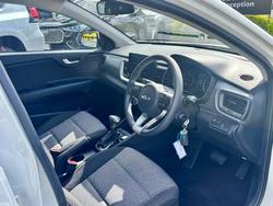 2023 Kia Stonic S