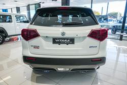 2025 Suzuki Vitara Turbo Hybrid