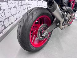 2017 Ducati Monster 821 Monster Grey