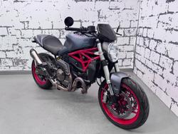 2017 Ducati Monster 821 Monster Grey