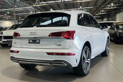 2025 Audi Q5 40 TDI Sport