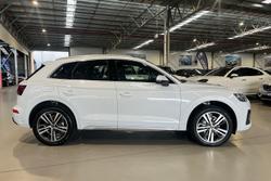 2025 Audi Q5 40 TDI Sport