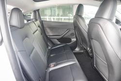 2022 Tesla Model Y Rear-Wheel Drive