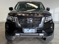 2022 Nissan Navara ST-X