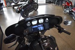2025 HARLEY-DAVIDSON FLHTCUTG TRI GLIDE U/CLC 114