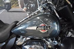 2025 HARLEY-DAVIDSON FLHTCUTG TRI GLIDE U/CLC 114
